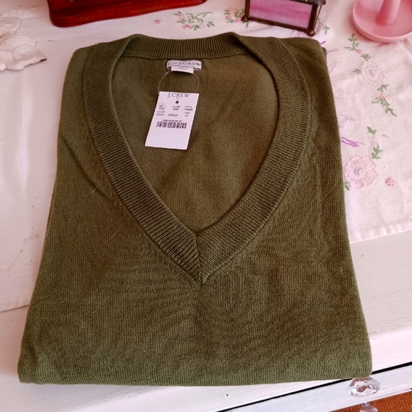 J. Crew Sweaters - J Crew V-Neck Sweater